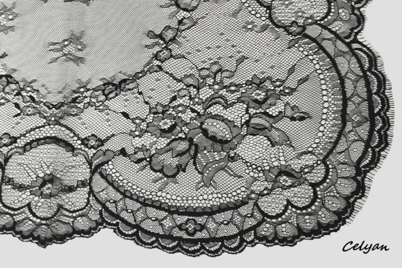 Mantilla Chantilly Pe 12 - Imagen 3